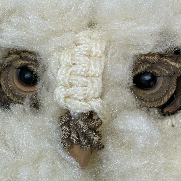 Vtg Ivory Snowy Owl Soft Macrame & Natural Wood Wall Hanging Decoration 70s Boho - Picture 7 of 11